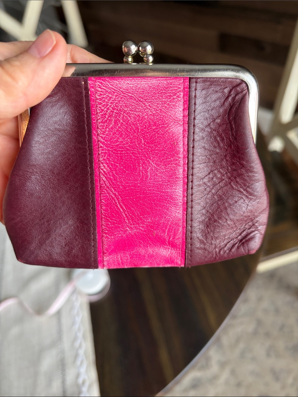 Vintage Genuine Leather Kiss-Lock Coin Purse - Black - Picture 15 of 16